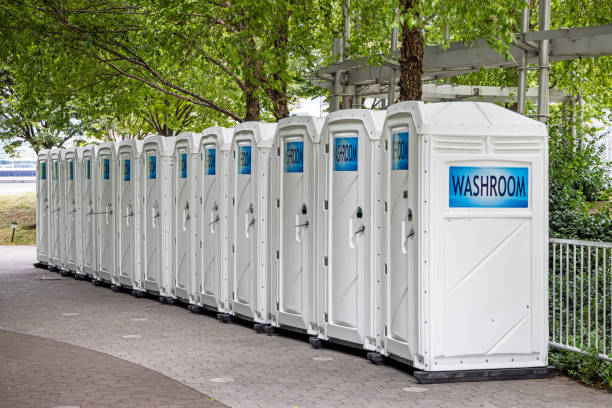 Portable Toilet Options We Offer in Pennington, NJ