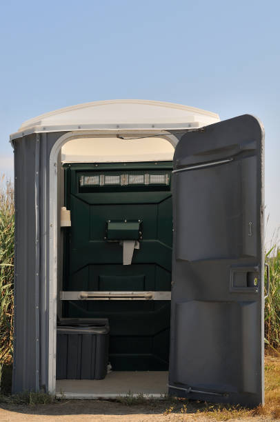 Best Portable bathroom rental  in Pennington, NJ